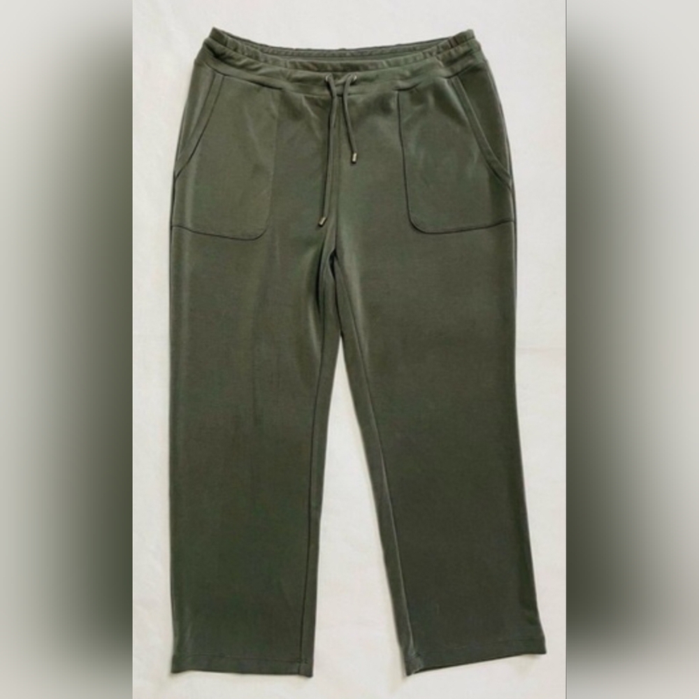 Chico's Zenergy Olive Drawstring Crop Track/Gym Pants Pull On 4R/20-22 - Picture 3 of 16